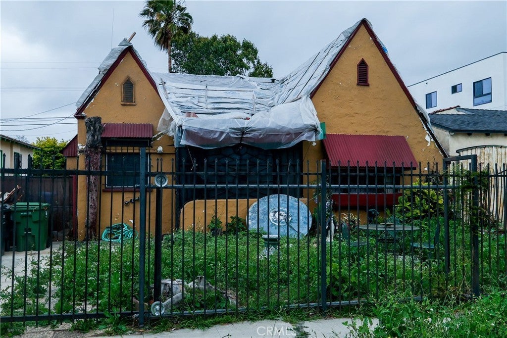 Photo of Listing #SB25098726