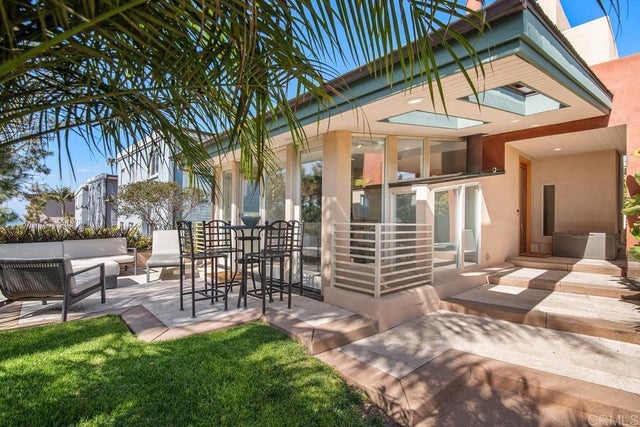 1407 Ocean, Del Mar.