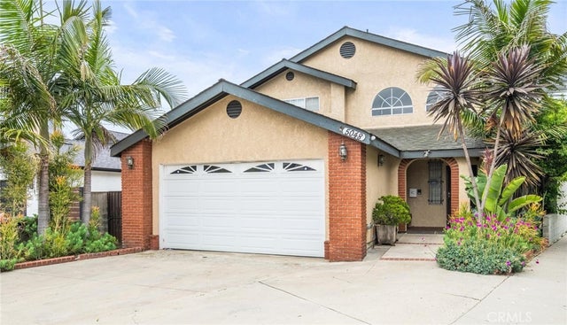 5048 W 121st Street, Hawthorne.