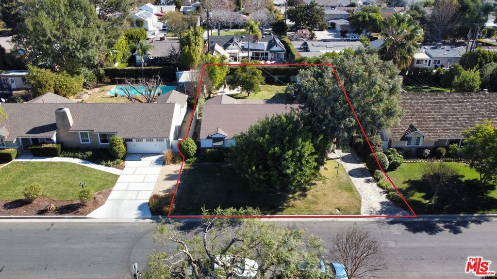Photo of Listing #25535441