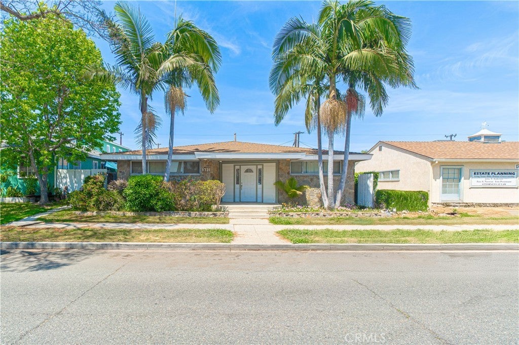 Photo of Listing #PV25101675