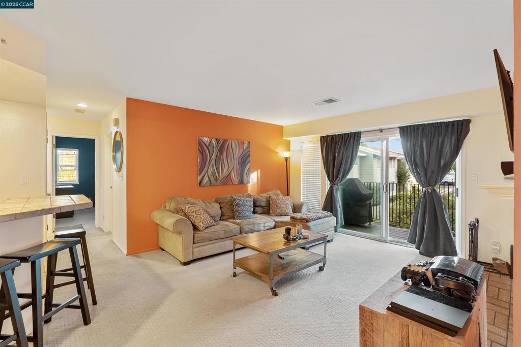 Photo of Listing #41096784