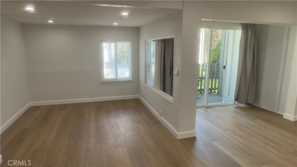 Photo of Listing #PW25103427