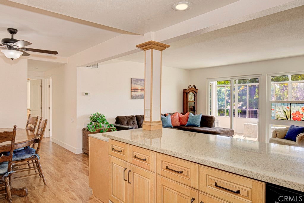 Photo of Listing #PW25099761