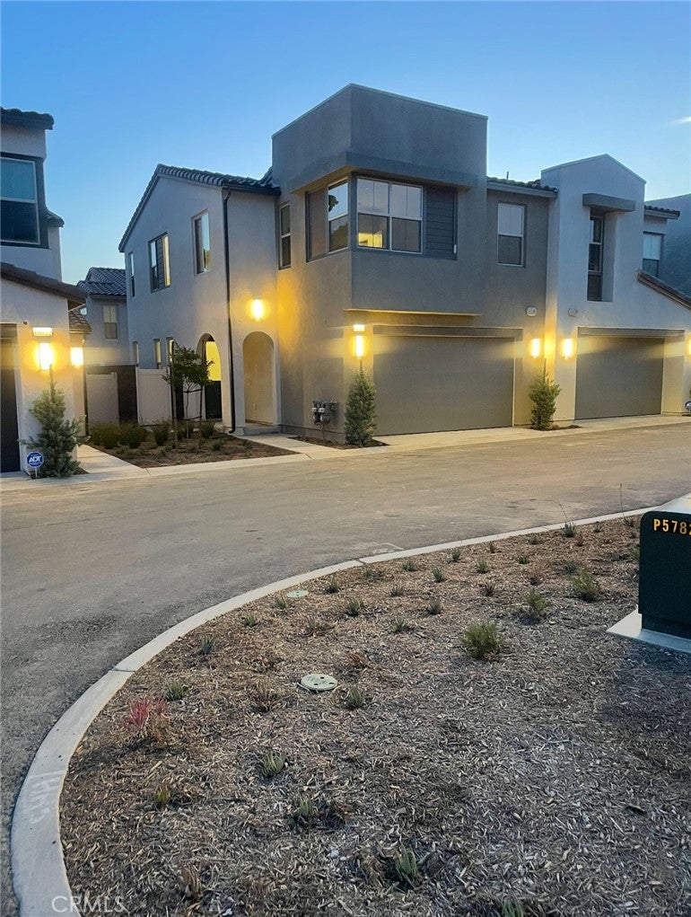 Photo of Listing #CV25103921