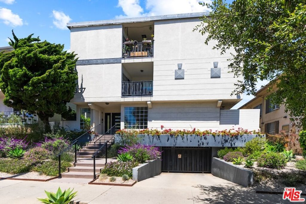 Photo of Listing #25537517