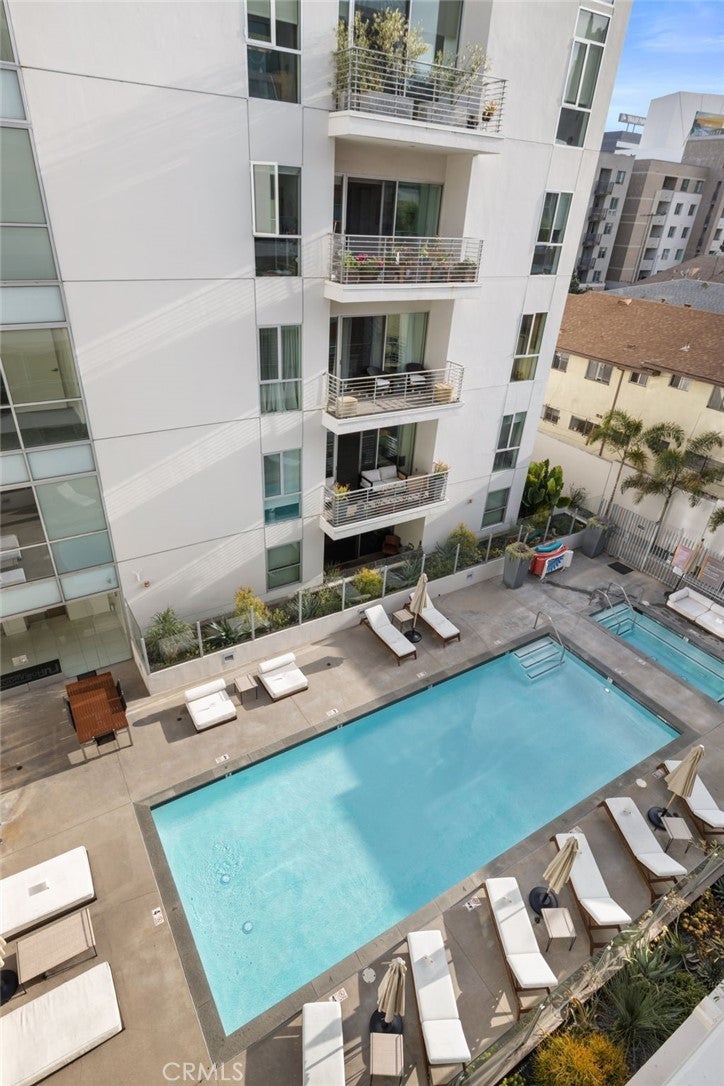 6735 Yucca Street 404, Hollywood