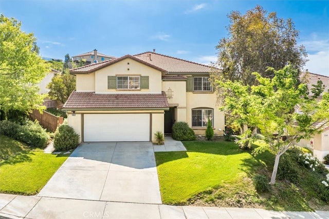 28652 Deer Springs Drive, Saugus