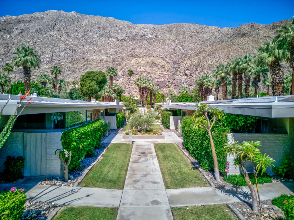 555 Baristo Road # #6, Palm Springs
