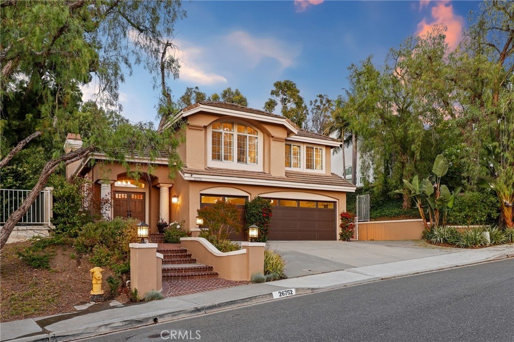 Photo of Listing #OC25105394