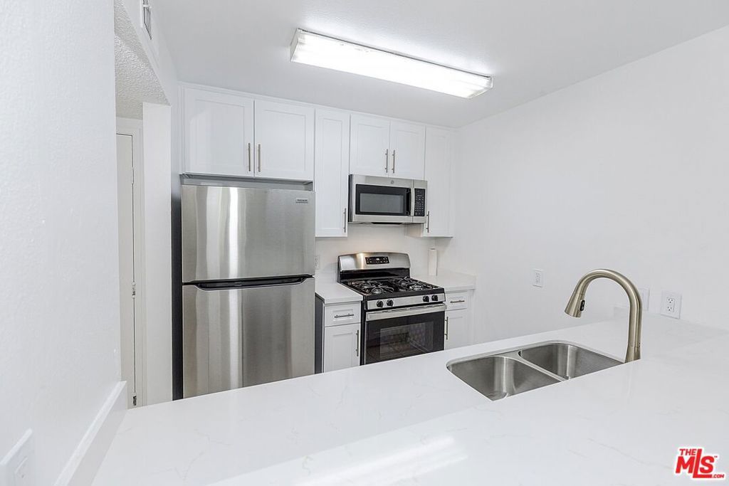 Photo of Listing #25538857