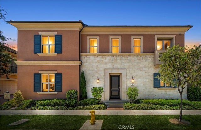 143 Trumpet Flower, Irvine