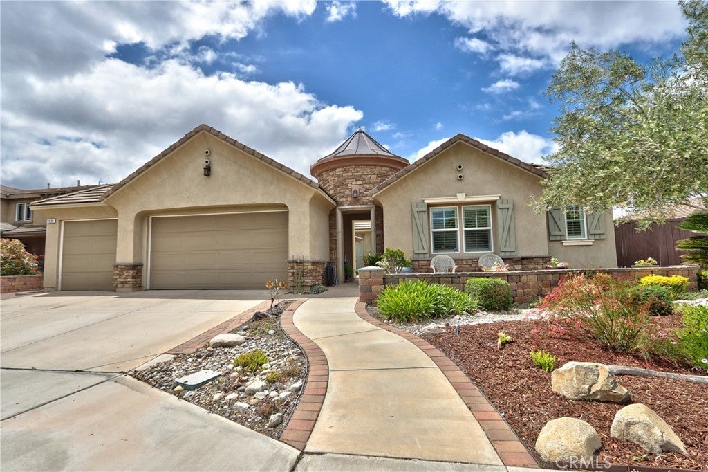 Photo of Listing #SW25105198