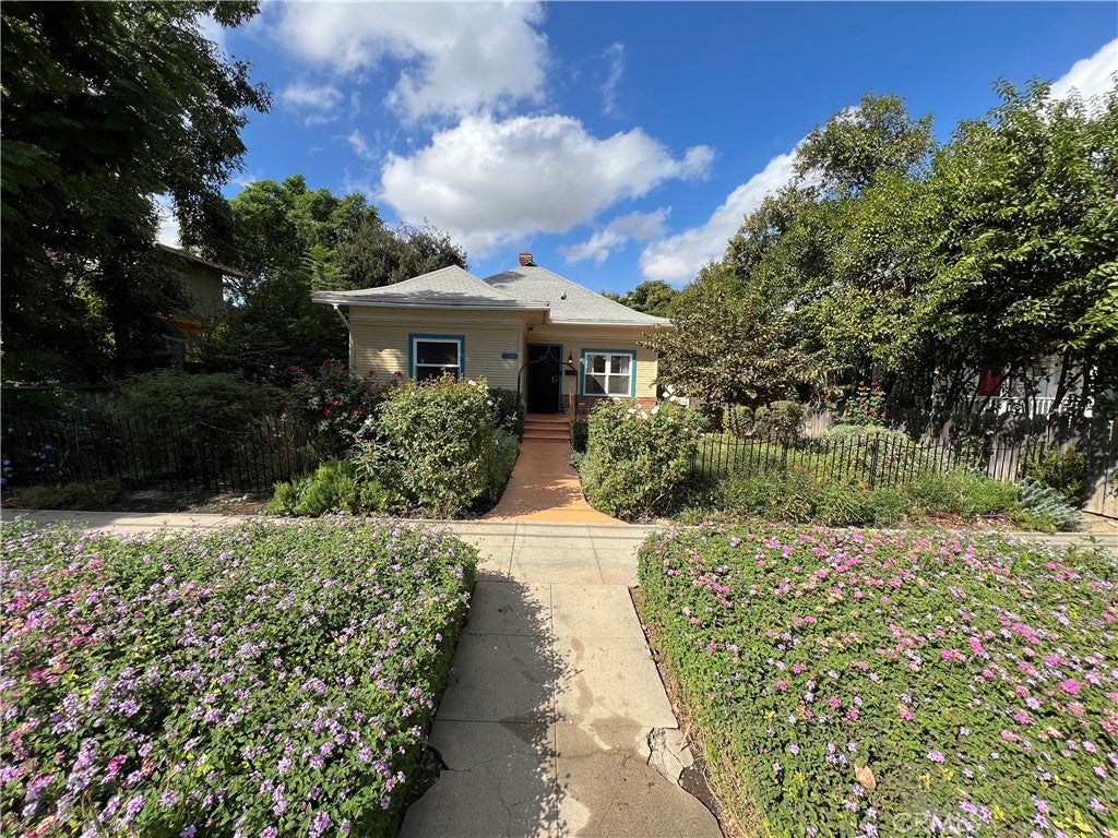 4073 Cedar Street, Riverside