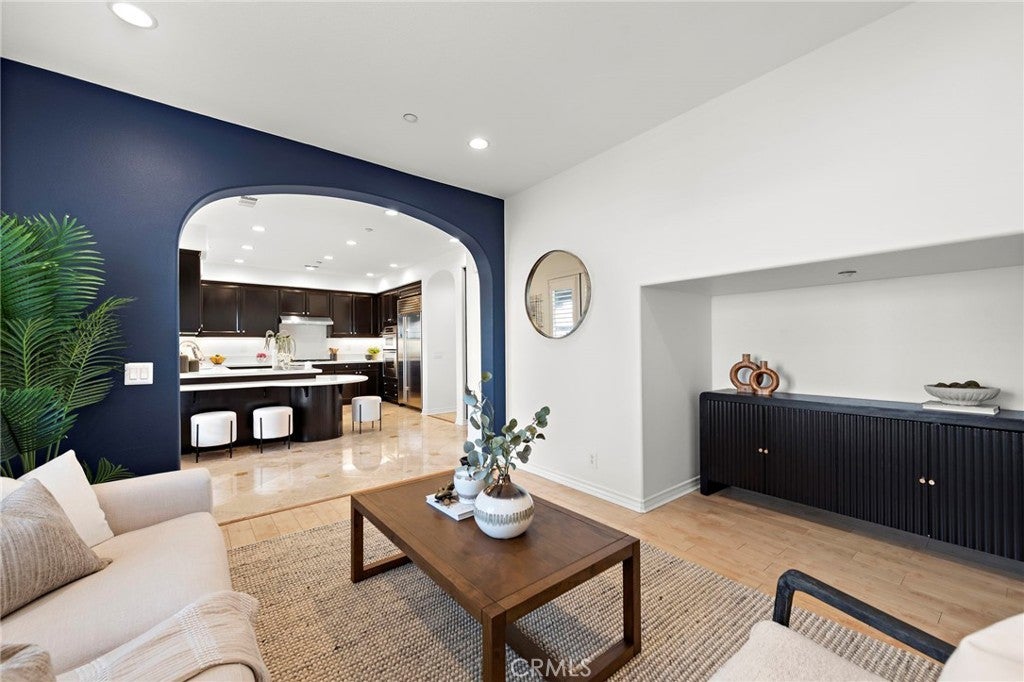 7988 Aldea Circle, Huntington Beach