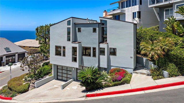 683 Alta Vista Way, Laguna Beach.