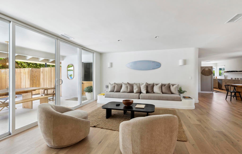 Photo of Listing #219130274DA