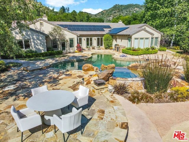 29734 Mulholland Highway, Agoura Hills