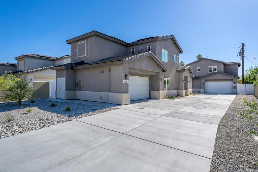 33892 Whispering Palms Trail, Cathedral City
