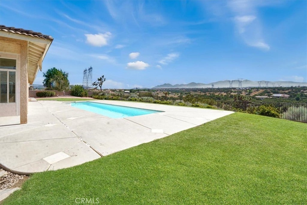 6940 Oak Vista Lane, Oak Hills