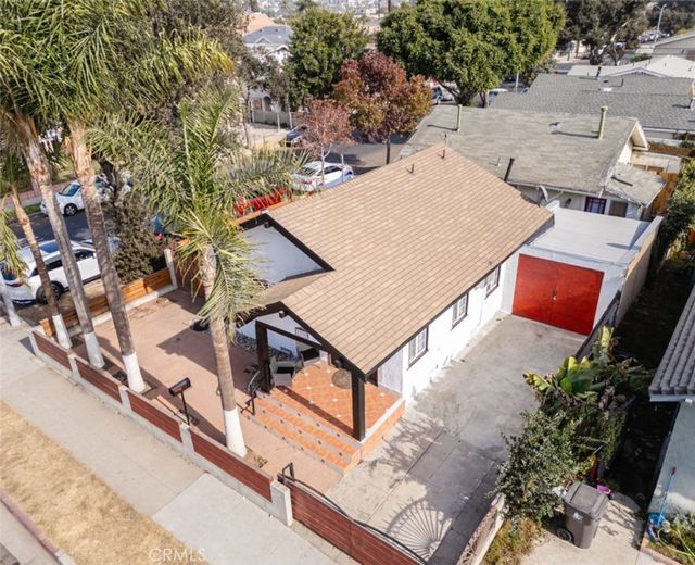 1390 Gundry Avenue, Long Beach