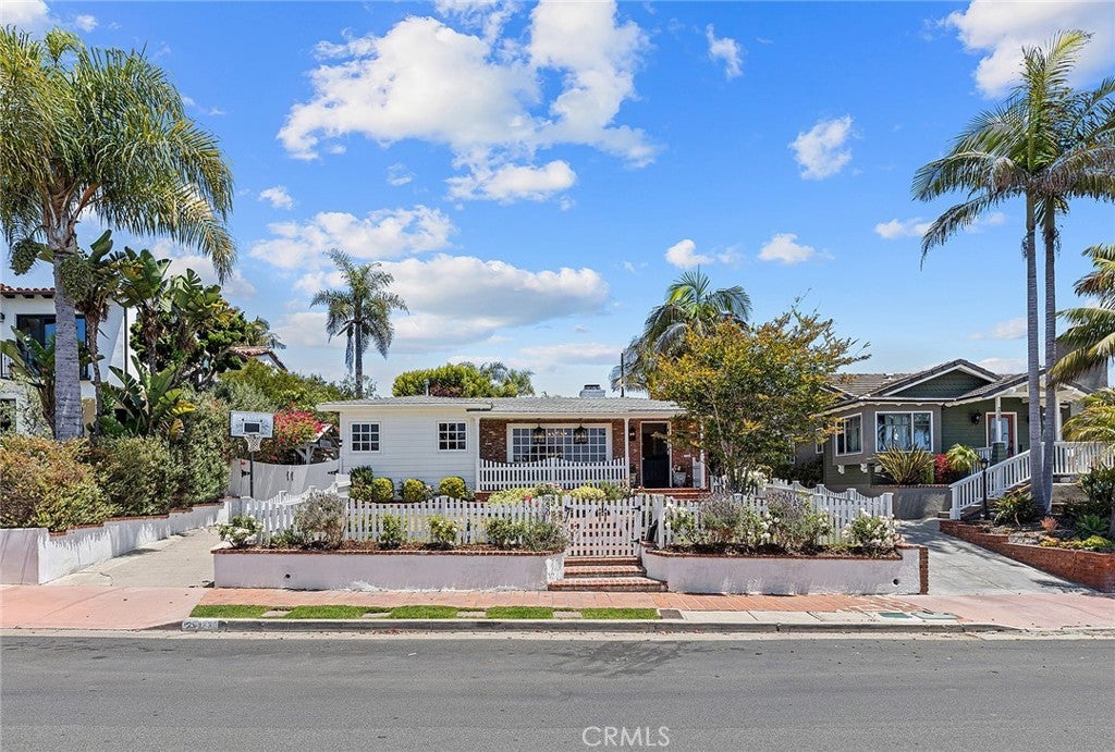Photo of Listing #OC25113040