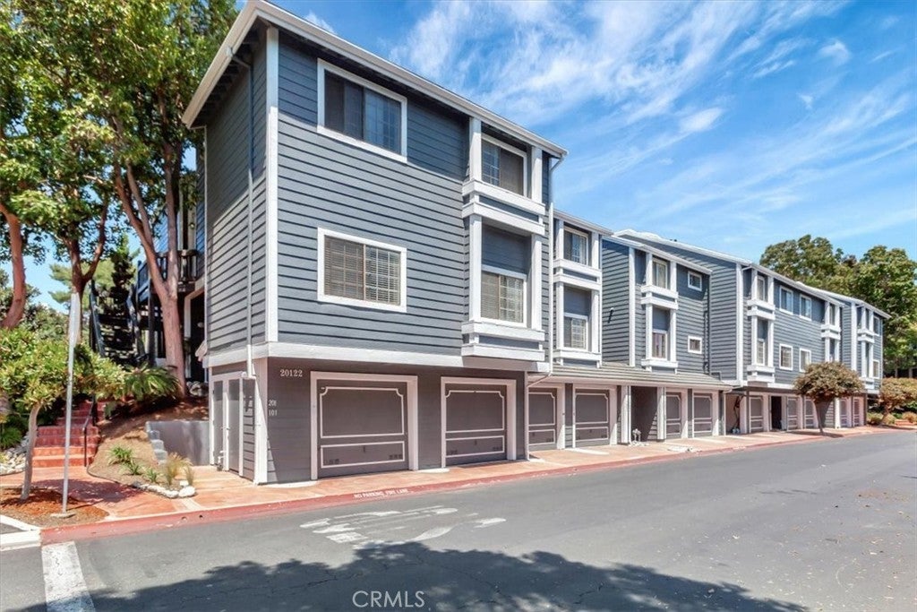 Photo of Listing #OC25117676