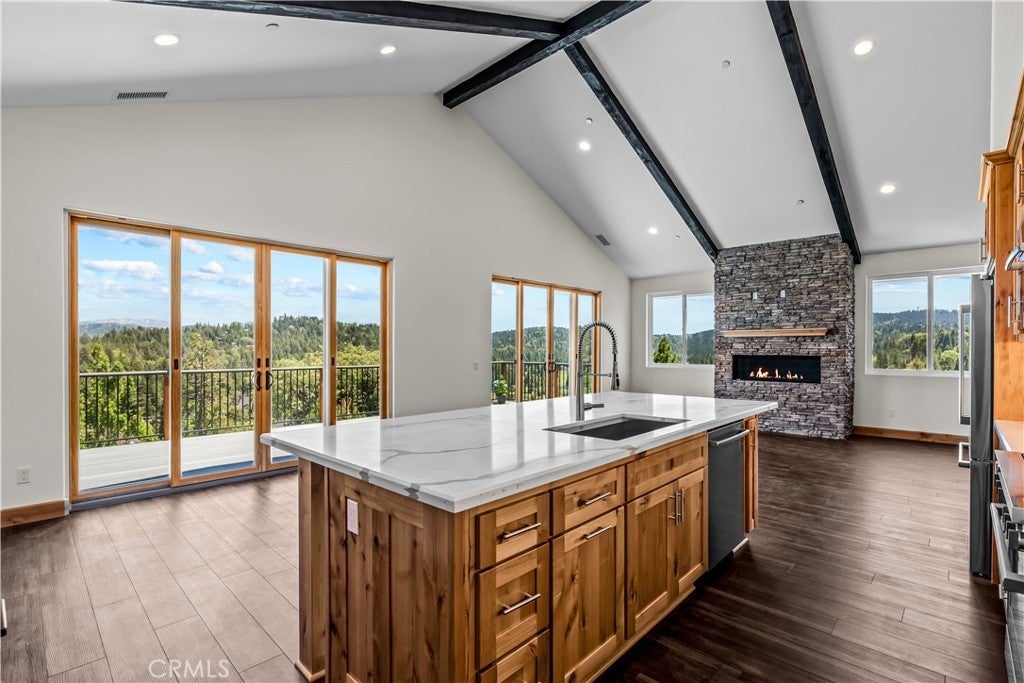 Photo of Listing #IG25117833