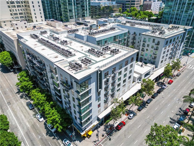 645 W 9th Street # 703, Los Angeles