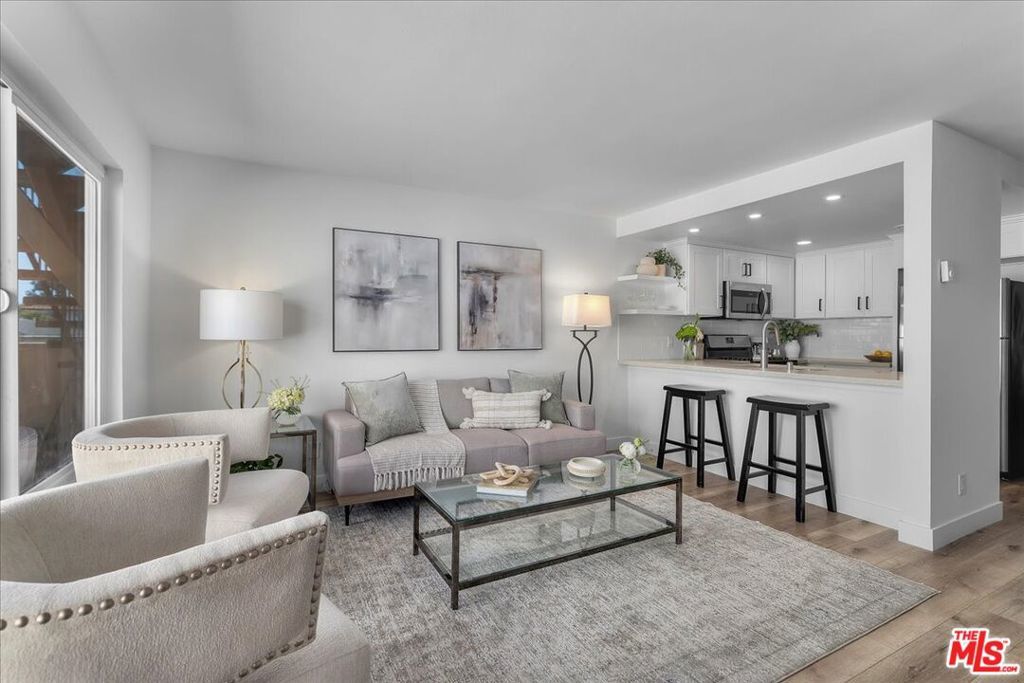 1311 Manhattan Beach Boulevard 2