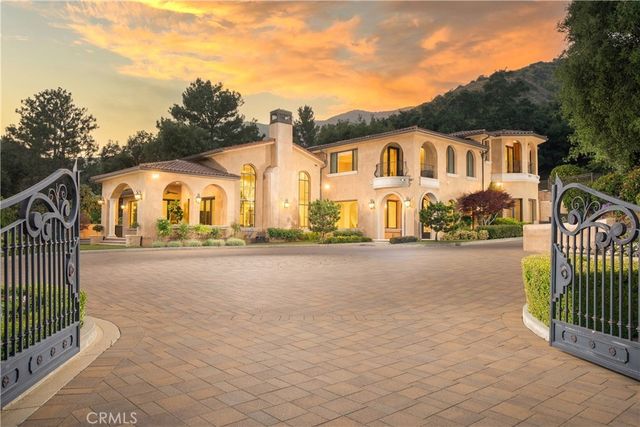 1051 Oak Canyon Lane, Glendora