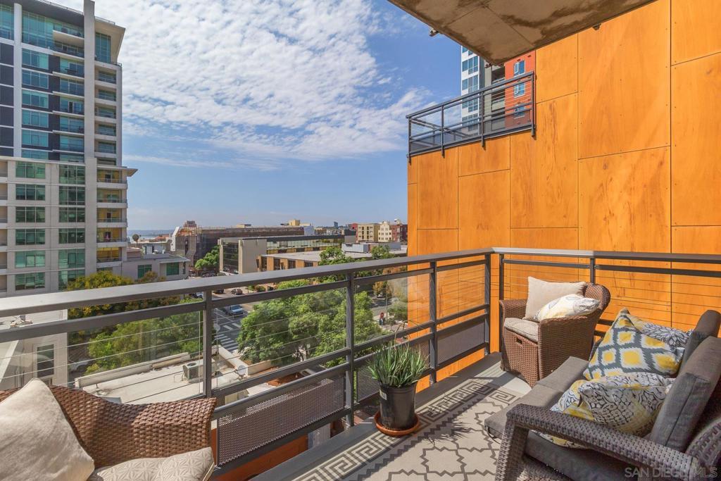 1494 Union 506, San Diego