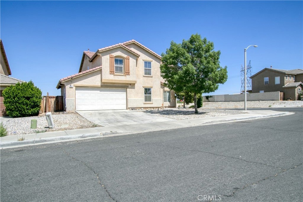 14577 Crossing Trail, Victorville