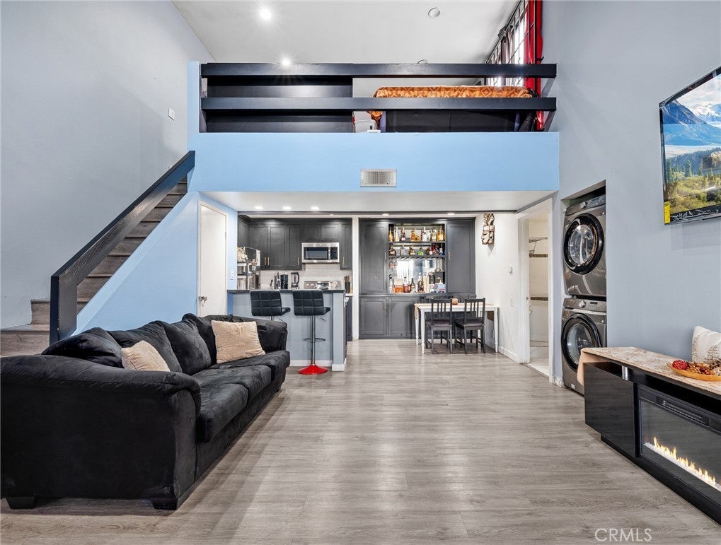 Photo of Listing #HD25121585