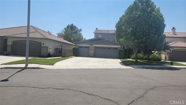 35781 Bobcat Way, Murrieta
