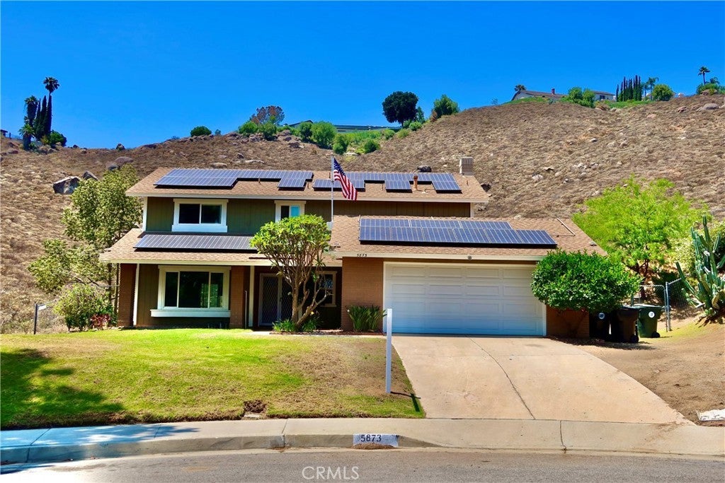 5873 Winncliff Drive, Jurupa Valley