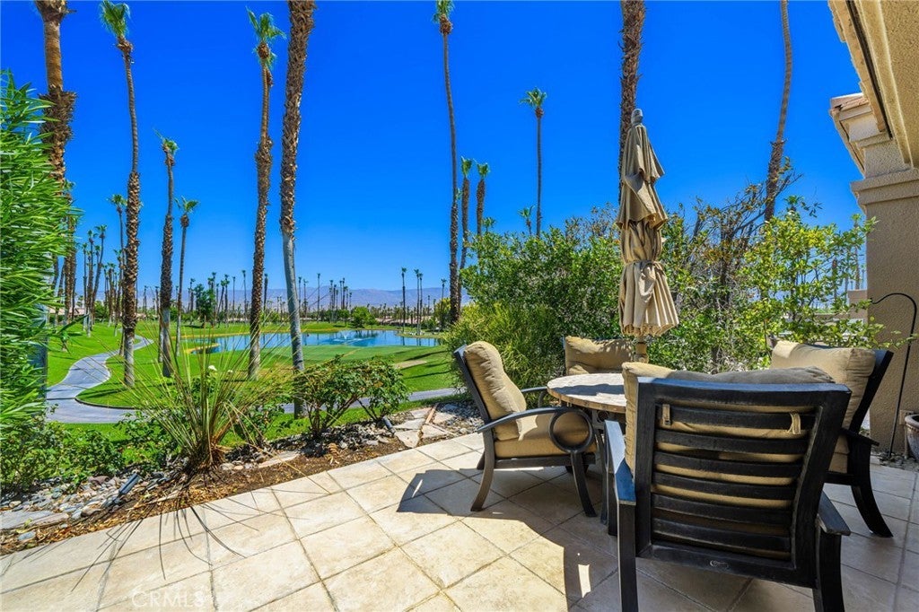 76022 Honeysuckle Drive, Palm Desert