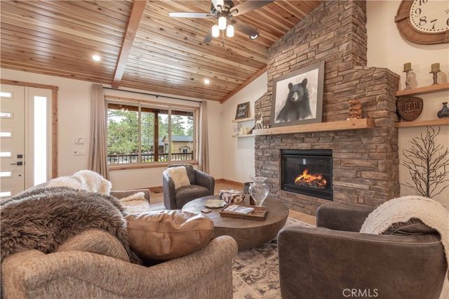 1635 Shenandoah Way, Big Bear City