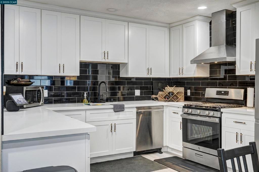 Photo of Listing #41100158