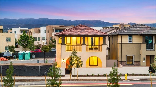 149 Great Park Blvd, Irvine