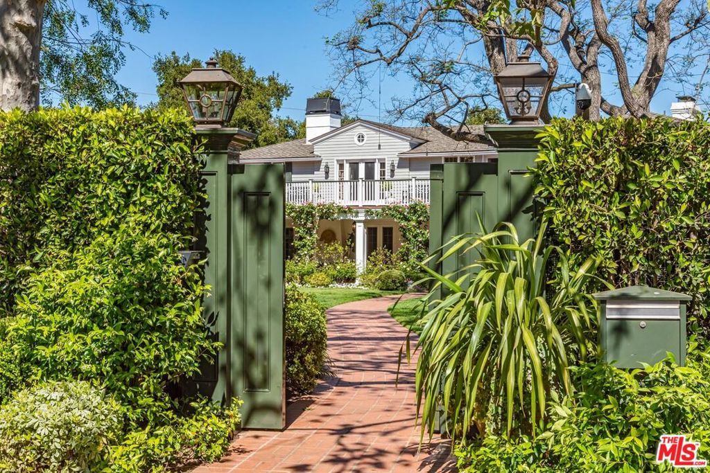 Photo of Listing #25548421