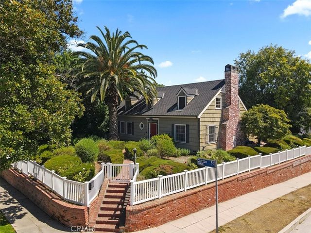 15454 Sutton Street, Sherman Oaks