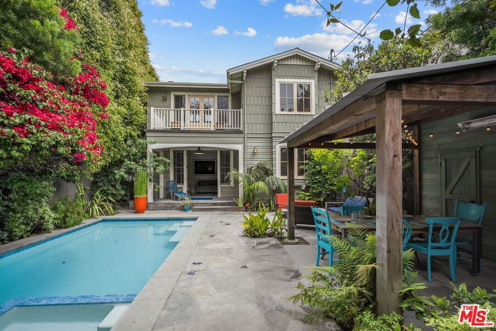 Photo of Listing #25549157