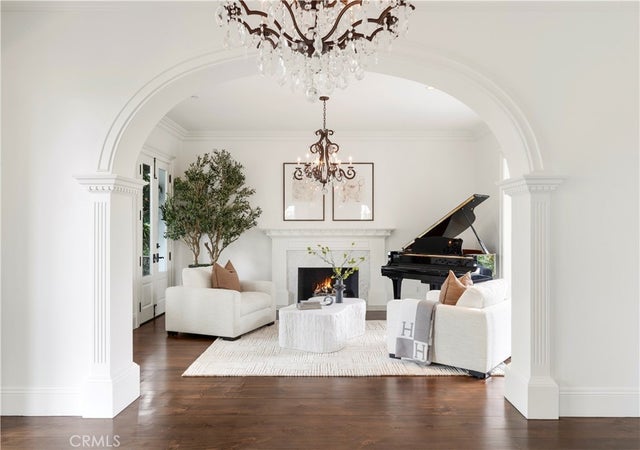 321 Fullerton Avenue, Newport Beach