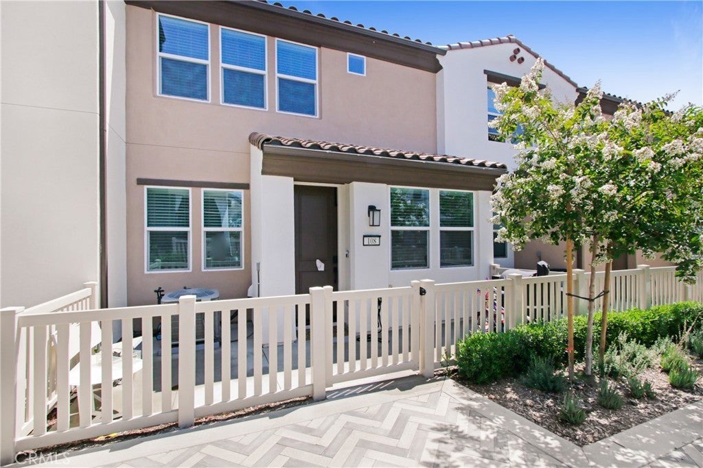 Photo of Listing #SW25131879