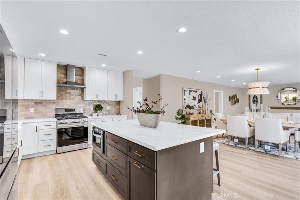 Photo of Listing #OC25132539