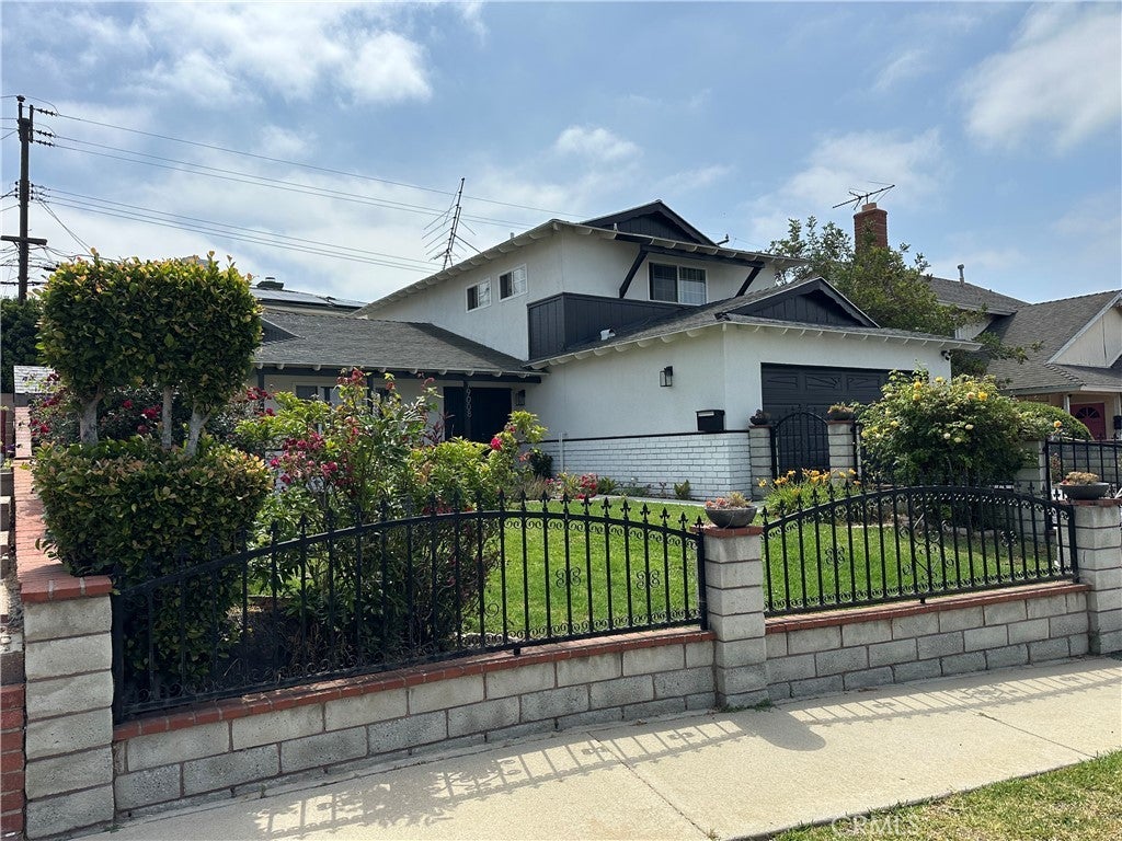 Photo of Listing #PW25132557