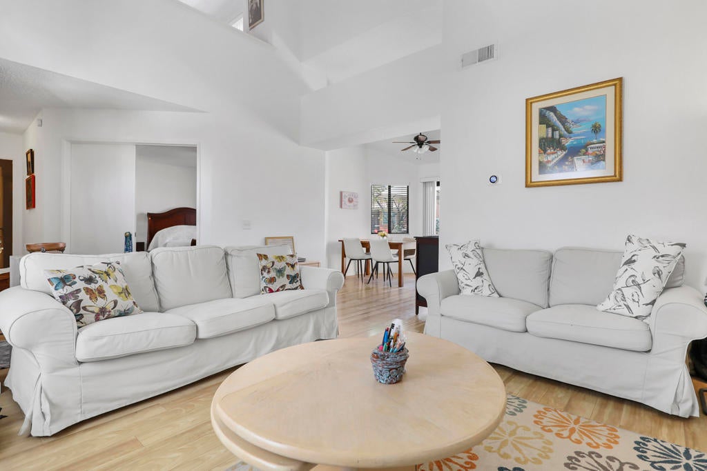 Photo of Listing #219131430DA