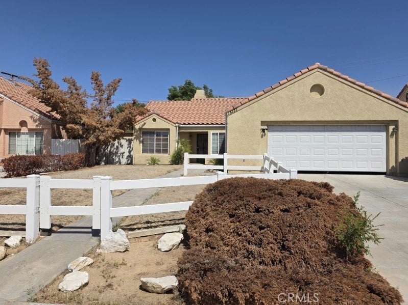 Photo of Listing #IV25133592