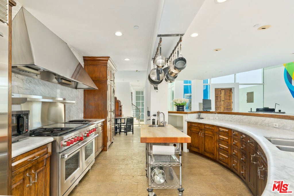 Photo of Listing #25552523